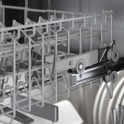 Benchmark™ Dishwasher 24''