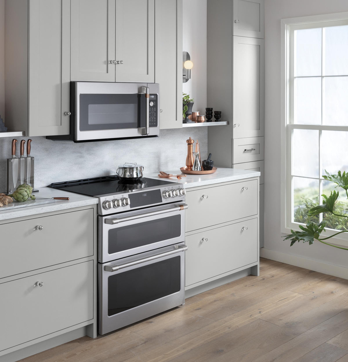 Café™ 30" Smart Slide-In, Front-Control, Induction and Convection Double-Oven Range